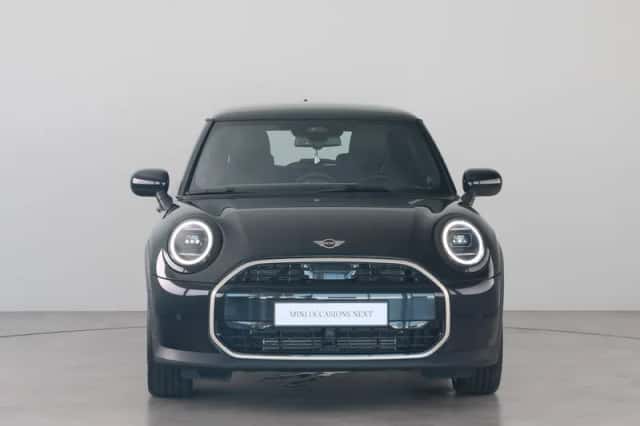 MINI Cooper (2025) thumbnail 2