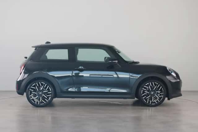 MINI Cooper (2025) thumbnail 4
