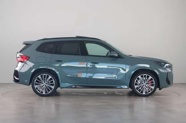 BMW X1 (2025) thumbnail 4