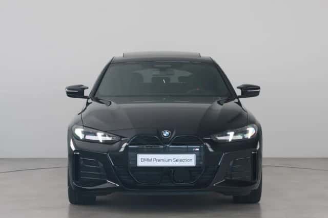 BMW i4 (2026) thumbnail 2