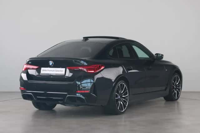 BMW i4 (2026) thumbnail 5