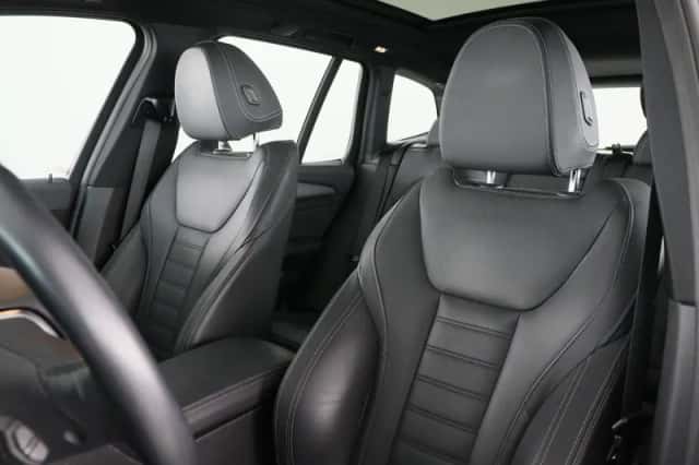BMW iX3 (2021) thumbnail 6