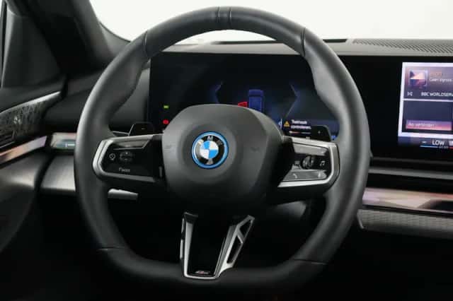 BMW 5-Serie (2026) thumbnail 2