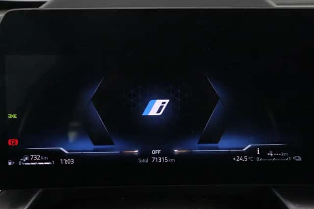 BMW X1 (2023) thumbnail 4
