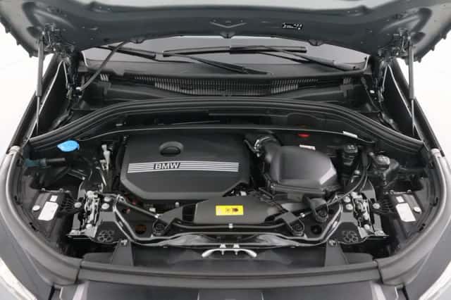 BMW X1 (2023) thumbnail 5