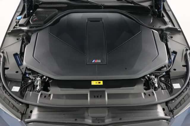 BMW i5 (2025) thumbnail 5