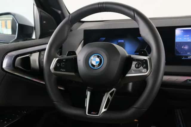 BMW X3 (2026) thumbnail 2