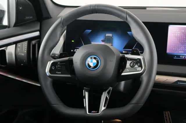 BMW X3 (2026) thumbnail 2