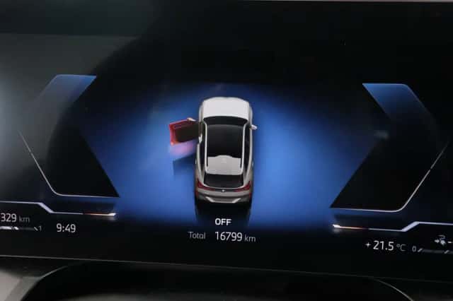 BMW X3 (2026) thumbnail 3