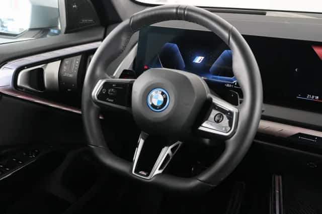 BMW X3 (2026) thumbnail 2