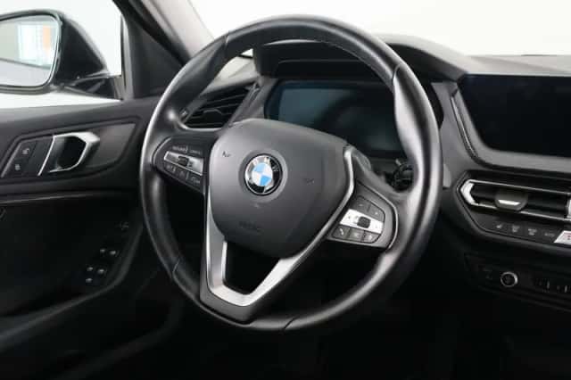 BMW 1-Serie (2023) thumbnail 2