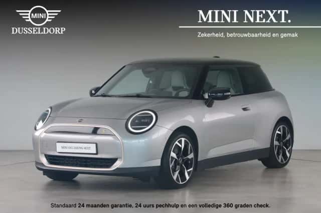 MINI Cooper (2024) thumbnail 1