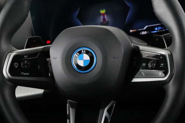 BMW 5-Serie (2025) thumbnail 3