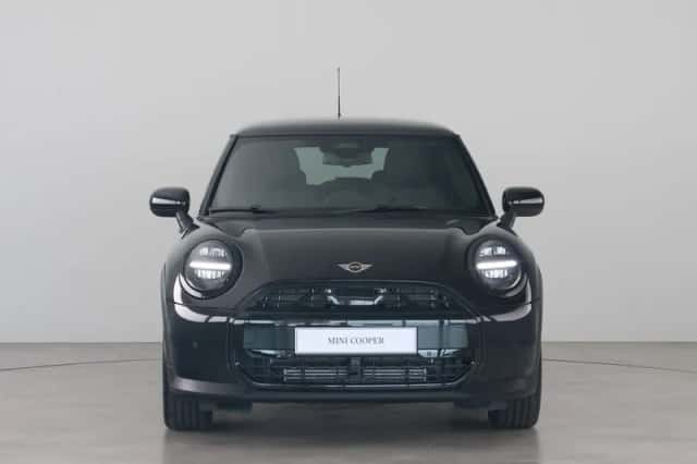 MINI Cooper (2026) thumbnail 2