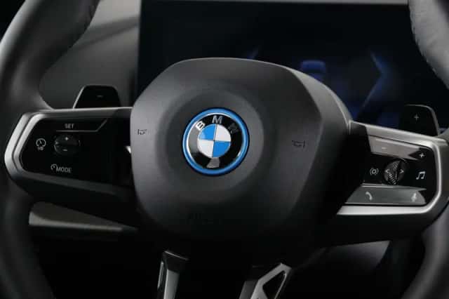 BMW 5-Serie (2025) thumbnail 3