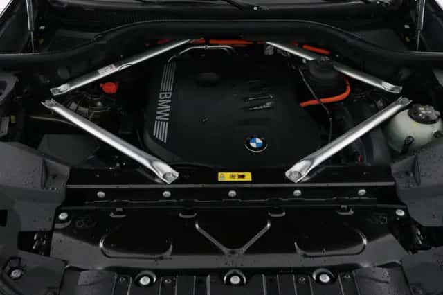 BMW X5 (2026) thumbnail 5