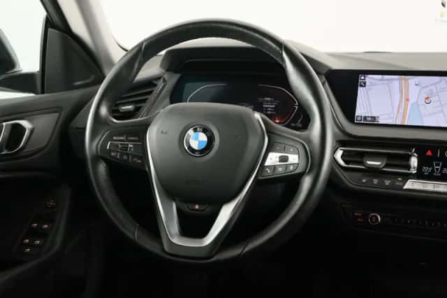 BMW 2-Serie (2023) thumbnail 2