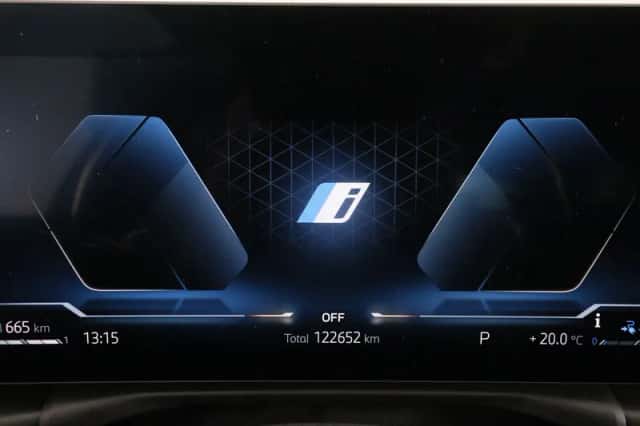 BMW 3-Serie (2023) thumbnail 4