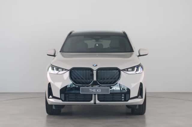 BMW X3 (2026) thumbnail 2
