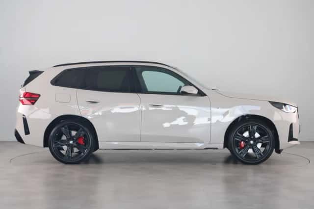 BMW X3 (2026) thumbnail 4