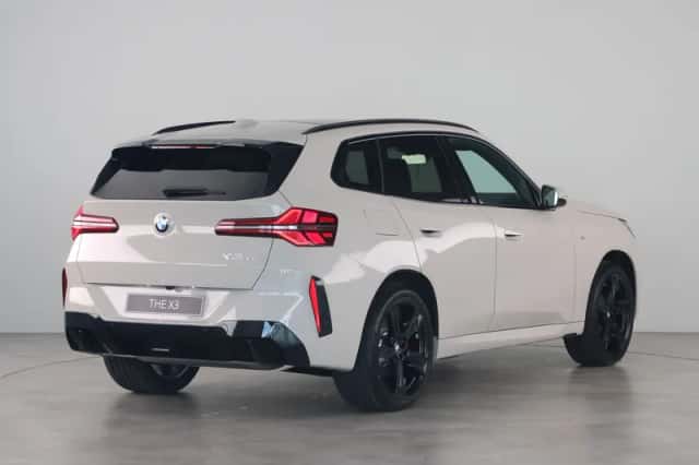 BMW X3 (2026) thumbnail 5