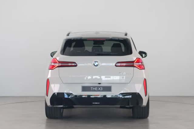 BMW X3 (2026) thumbnail 6