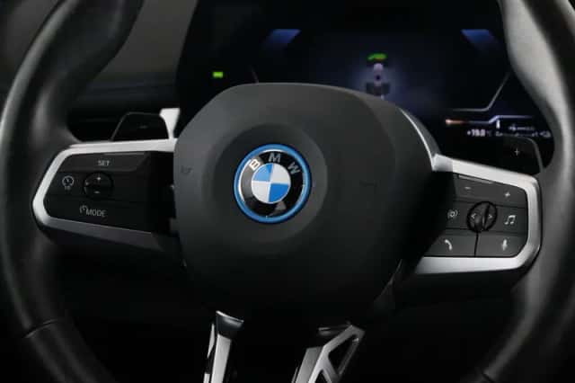 BMW X1 (2025) thumbnail 3