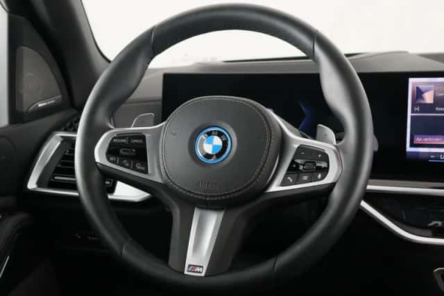 BMW X5 (2026) thumbnail 3
