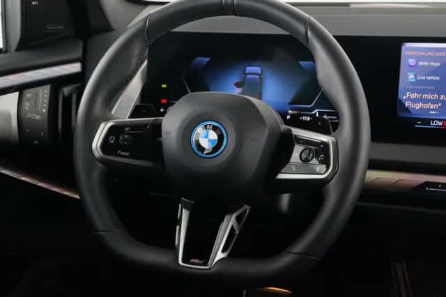 BMW X3 (2026) thumbnail 2