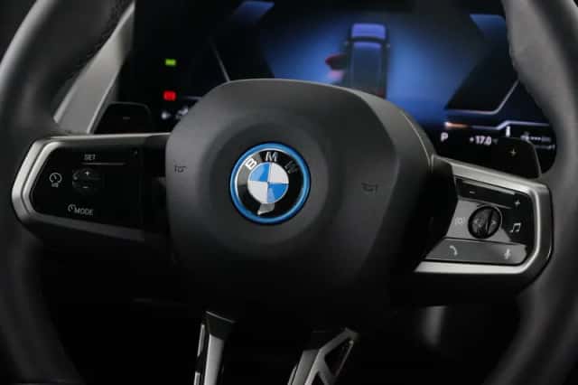 BMW X3 (2026) thumbnail 3