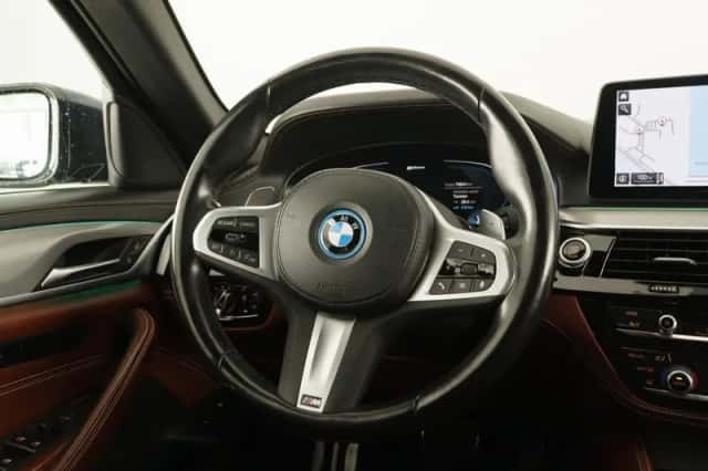 BMW 5-Serie (2023) thumbnail 2
