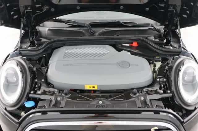 MINI Mini Electric (2022) thumbnail 5