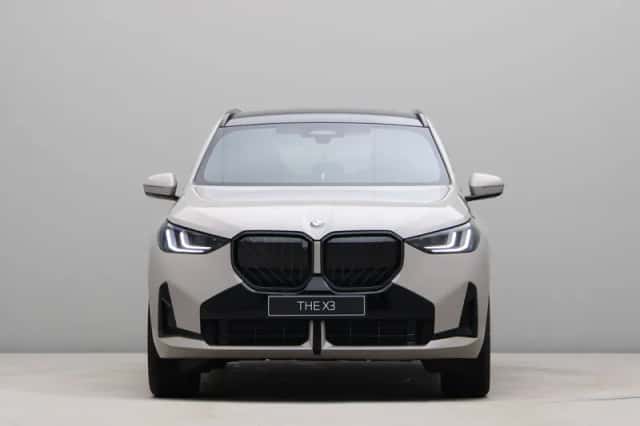 BMW X3 (2026) thumbnail 5