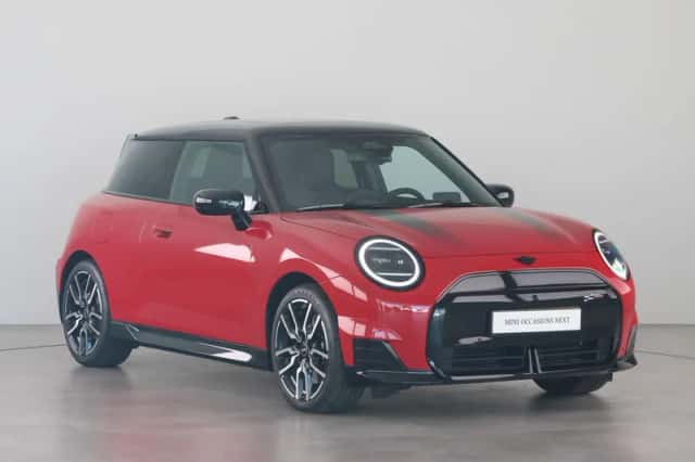 MINI Cooper (2026) thumbnail 3
