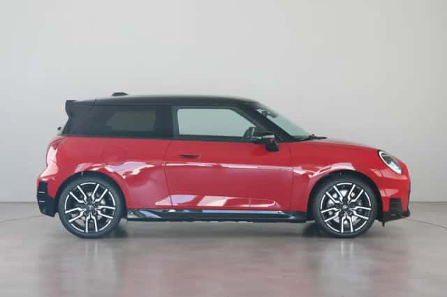 MINI Cooper (2026) thumbnail 4