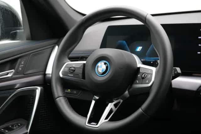 BMW X1 (2025) thumbnail 2
