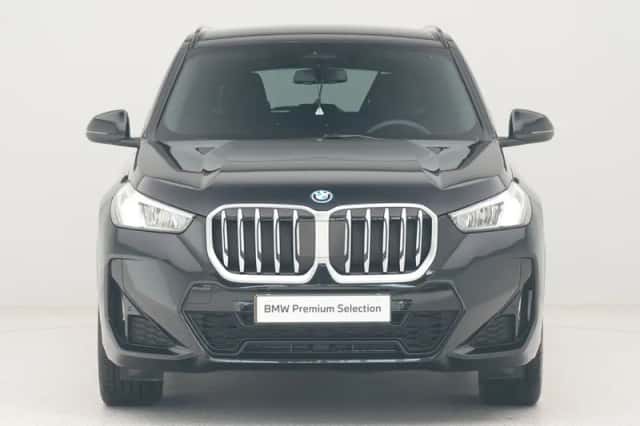 BMW X1 (2025) thumbnail 5