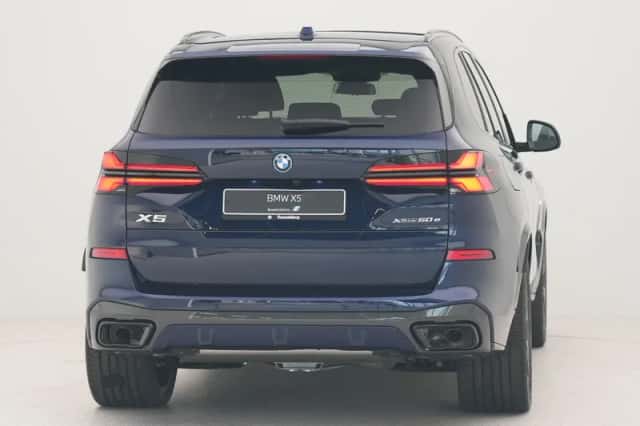 BMW X5 (2026) thumbnail 6