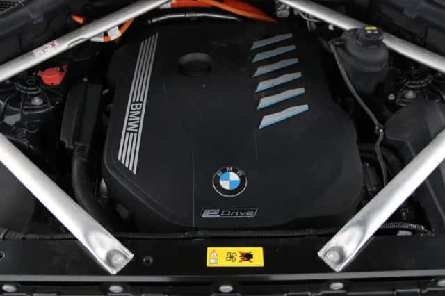 BMW X5 (2021) thumbnail 4