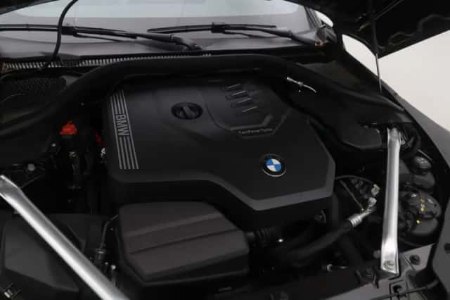 BMW Z4 (2025) thumbnail 4