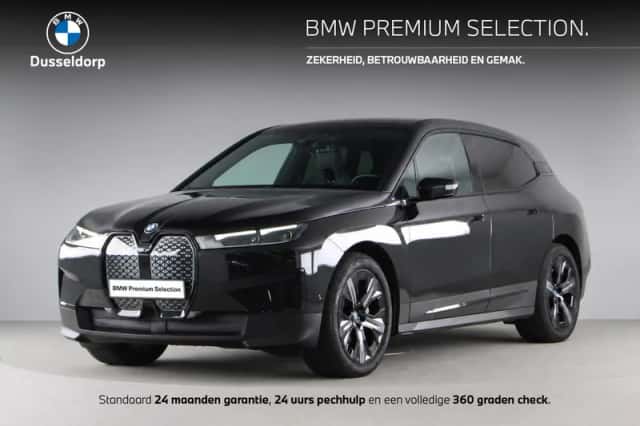 BMW iX (2023) thumbnail 1