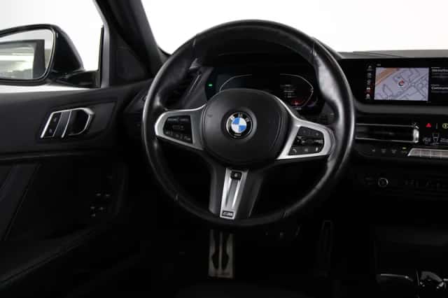 BMW 1-Serie (2022) thumbnail 2