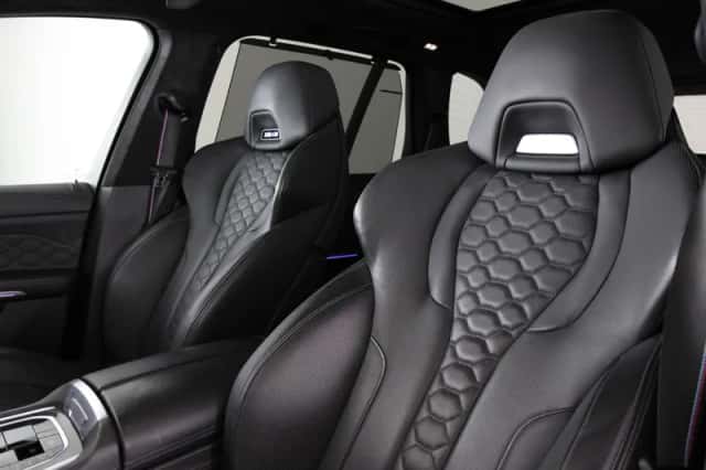 BMW X5 (2023) thumbnail 5