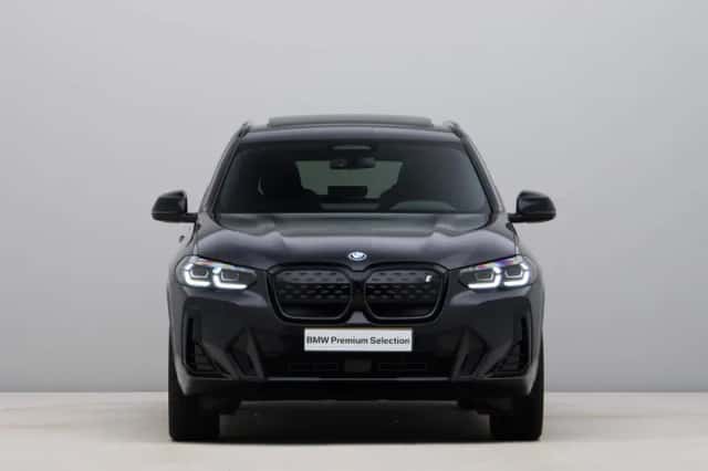 BMW iX3 (2024) thumbnail 6