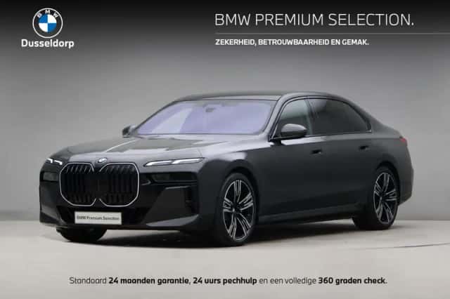 BMW i7 (2025) thumbnail 1