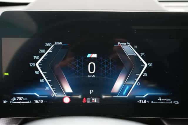 BMW X1 (2023) thumbnail 3