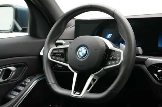 BMW 3-Serie (2025) thumbnail 2