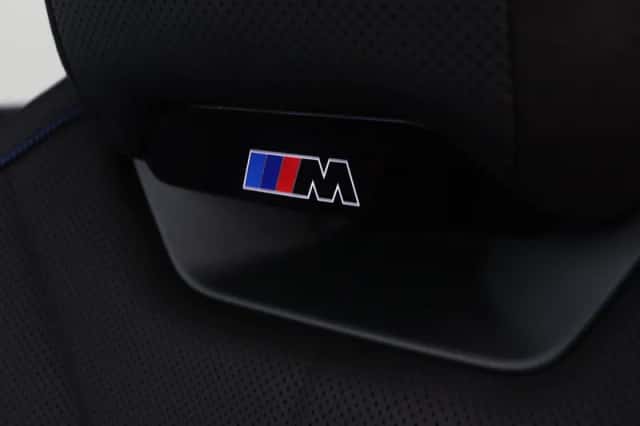 BMW iX3 (2026) thumbnail 4