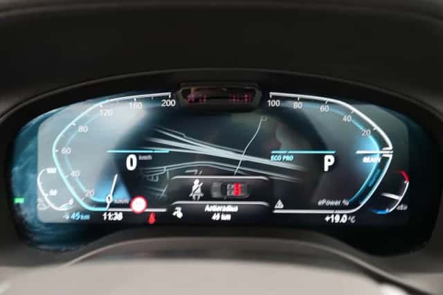 BMW iX3 (2021) thumbnail 3