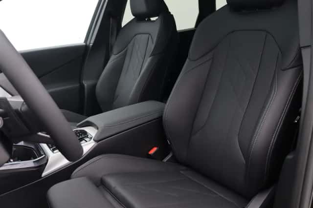 BMW X3 (2026) thumbnail 5